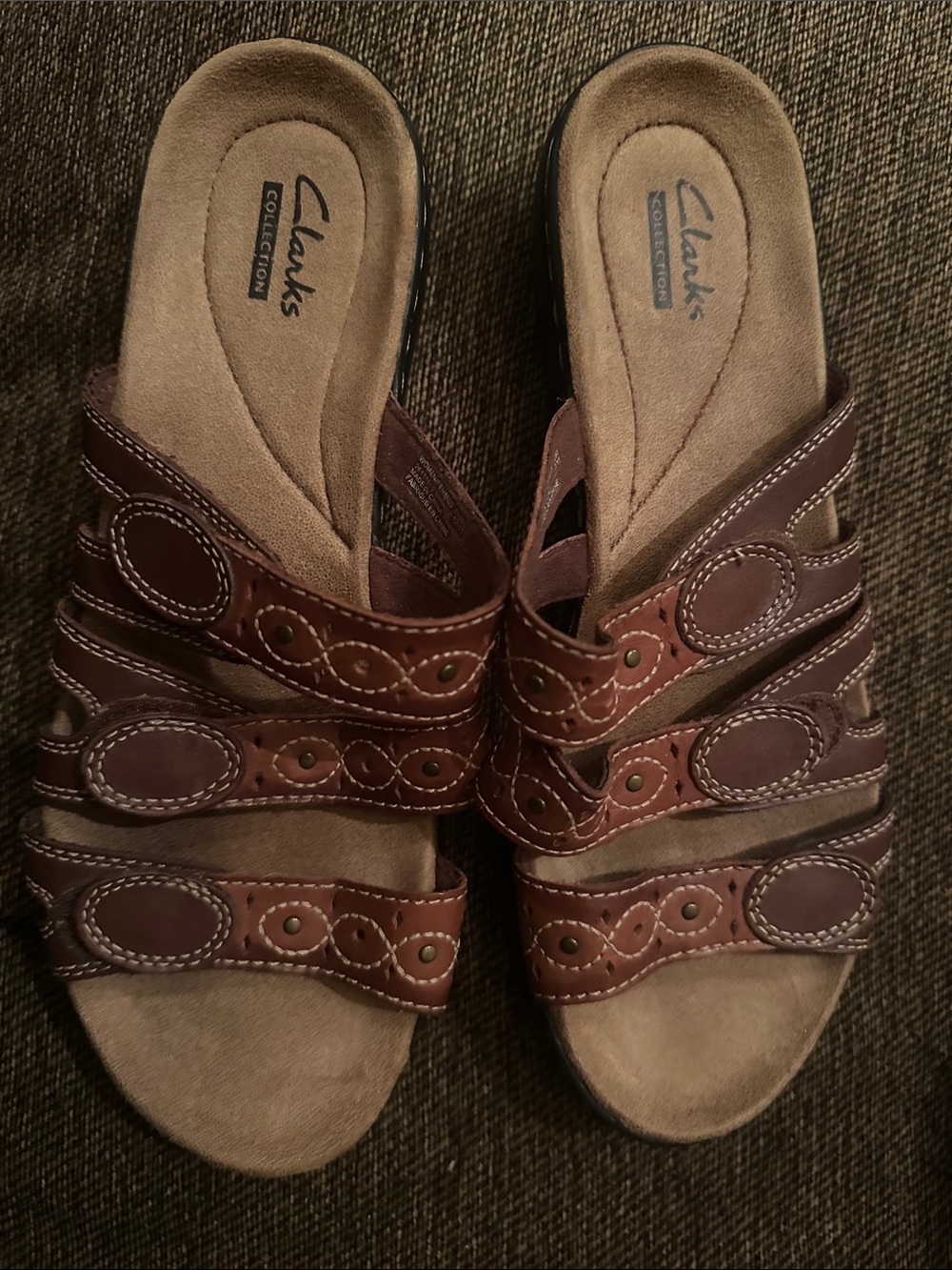 Clarks Women's Brown Multi-Strap Leather Mules size 8